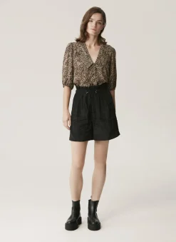 Kvinna Gestuz Shorts^Cleogz Oz Shorts