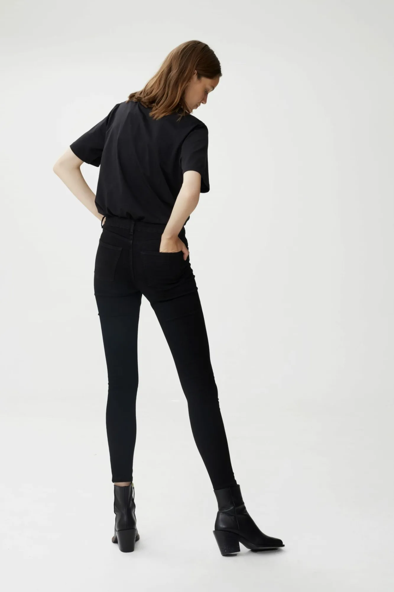 Kvinna Gestuz Jeans^Maggiegz Mw Skinny Jeans