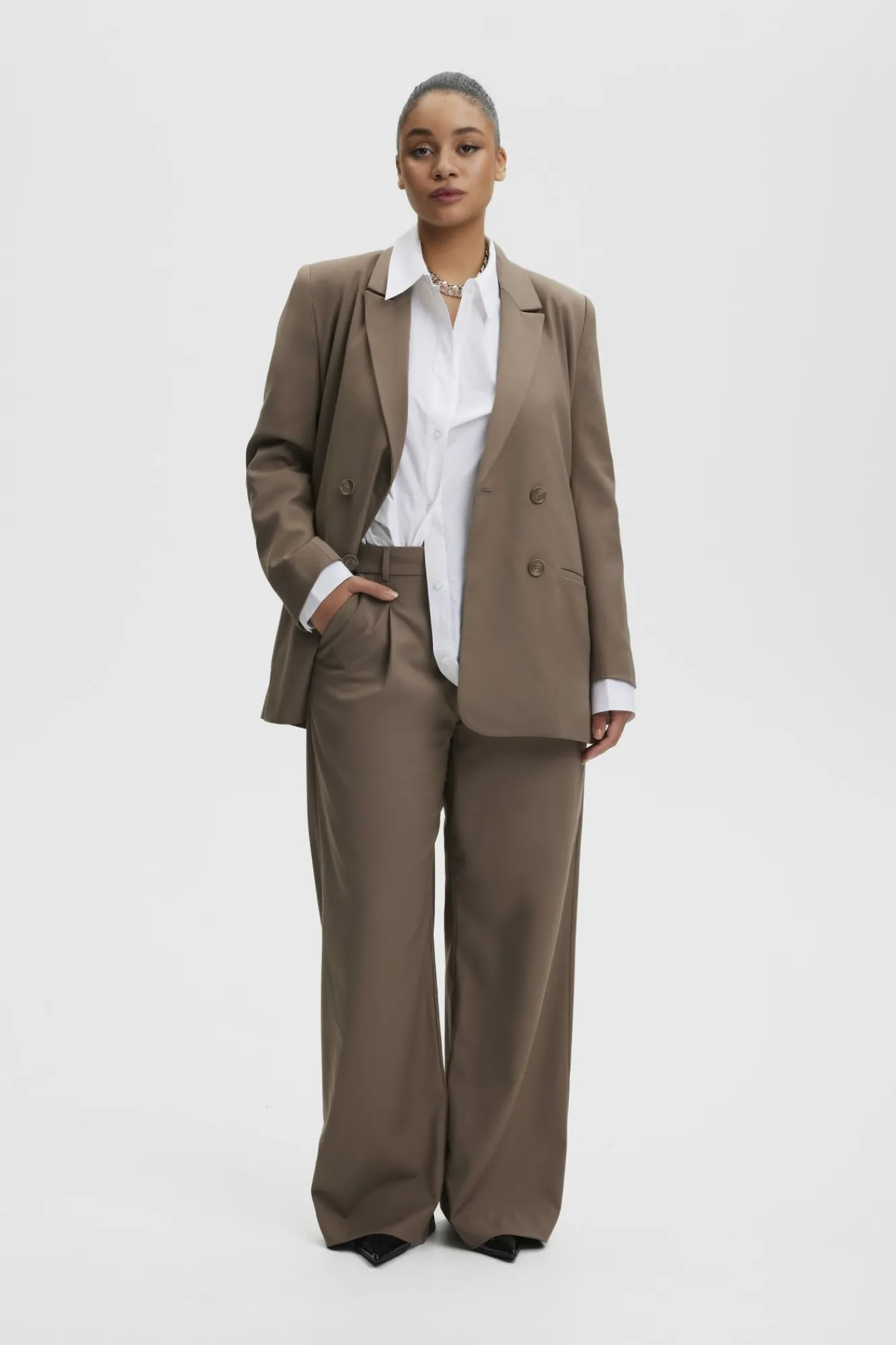 Kvinna Gestuz Suits^Paulagz Byxor