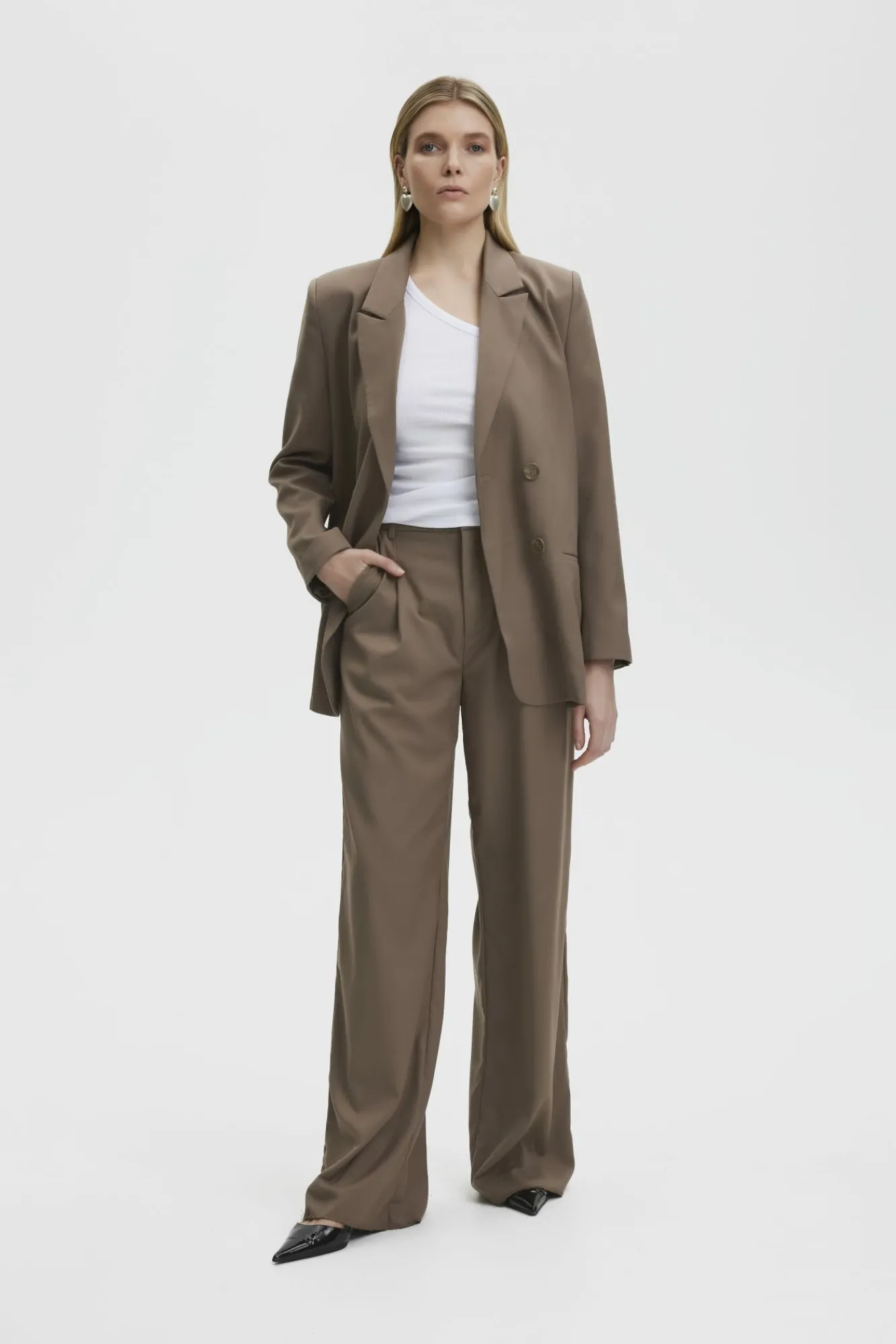 Kvinna Gestuz Suits^Paulagz Byxor